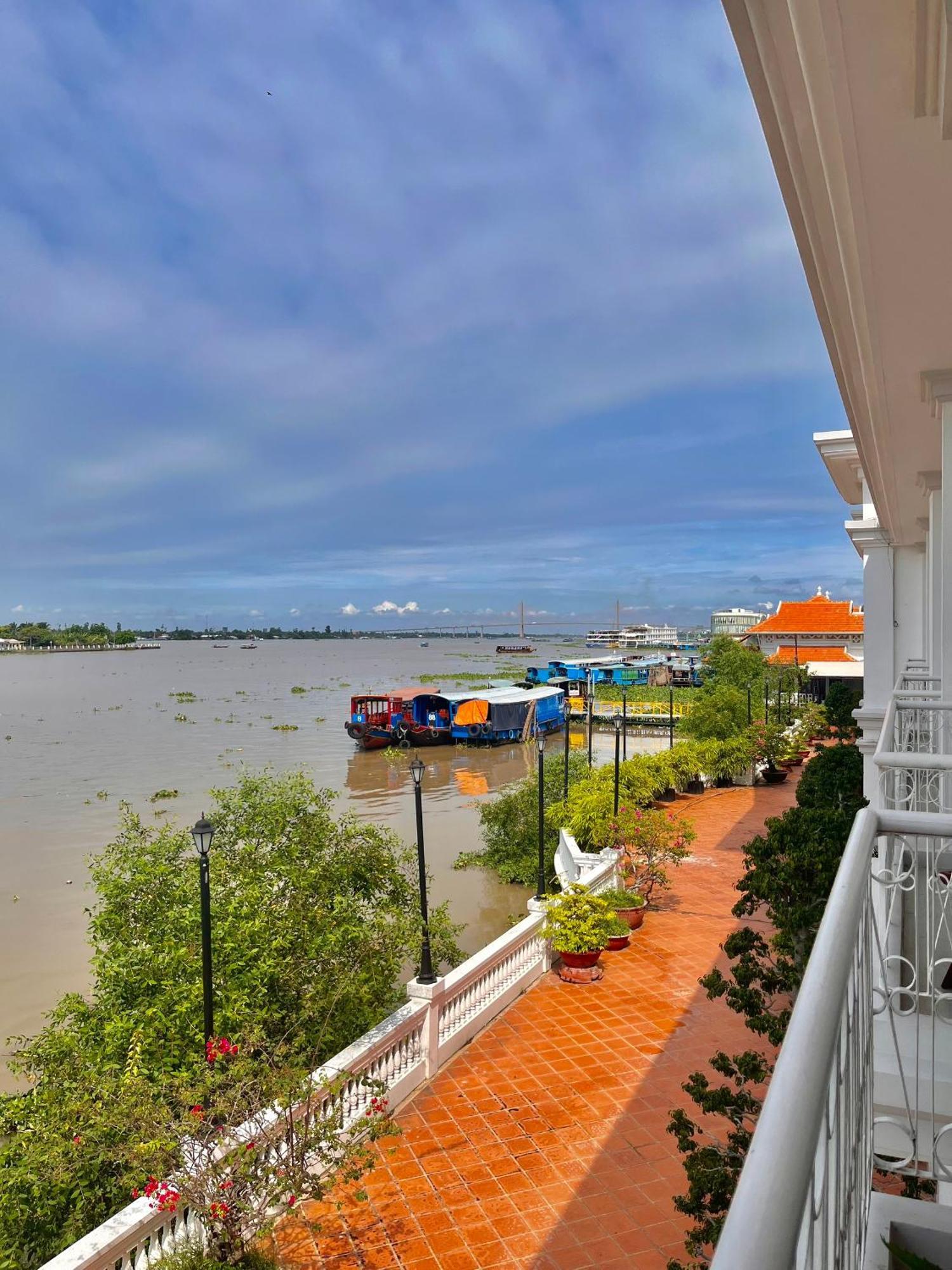 Chuong Duong Hotel 美拖 外观 照片