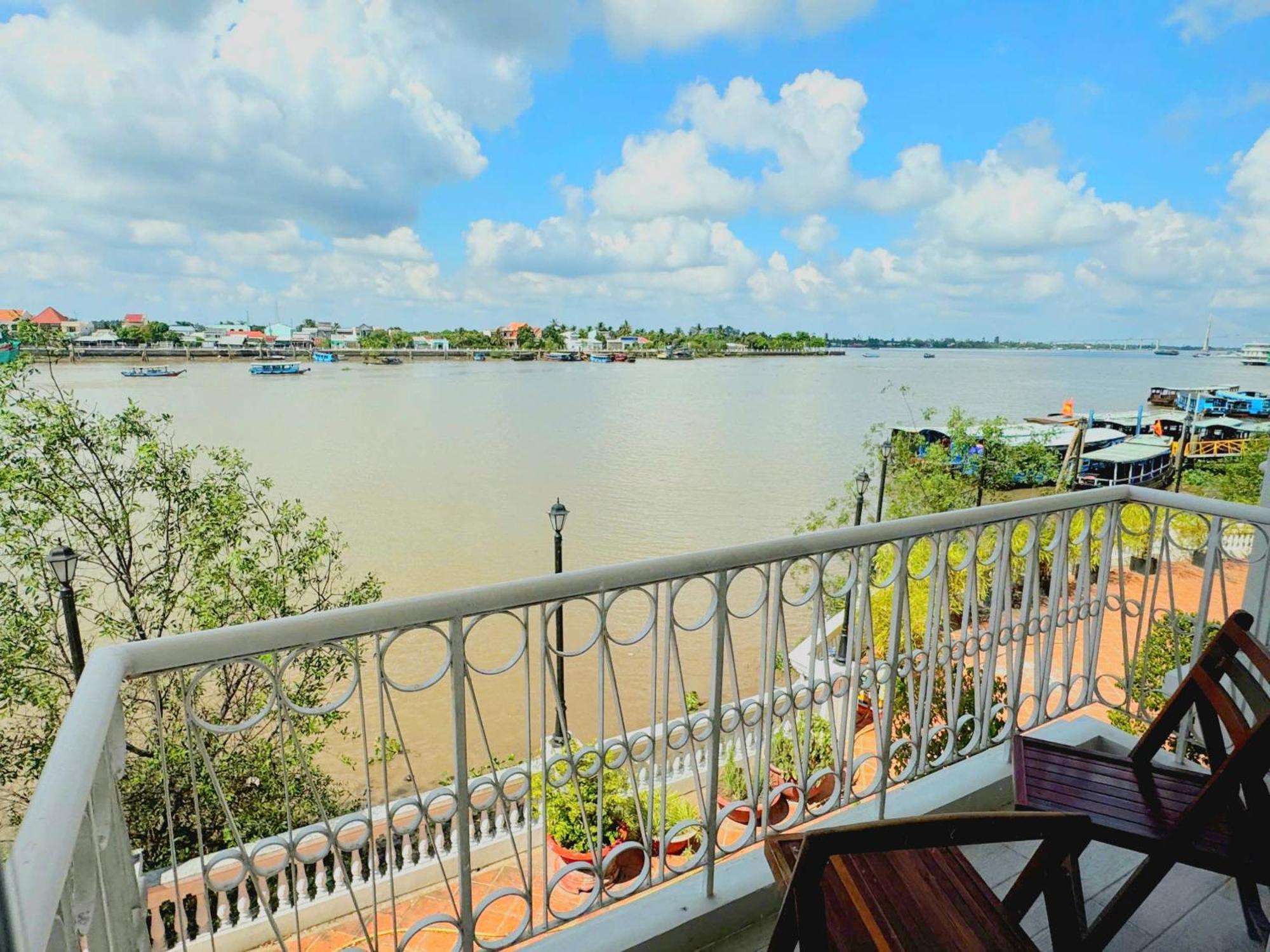 Chuong Duong Hotel 美拖 外观 照片